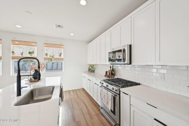 35014 N Augite Way, San Tan Valley, AZ 85144