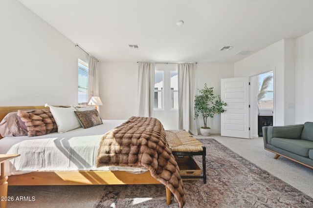 35014 N Augite Way, San Tan Valley, AZ 85144