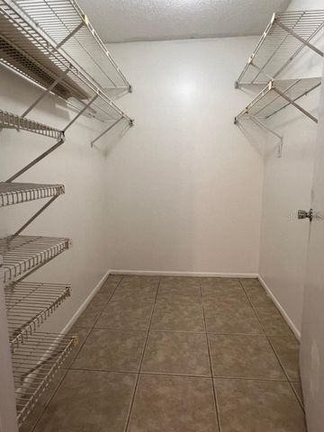 2364 OAK PARK WAY 102, Orlando, FL 32822