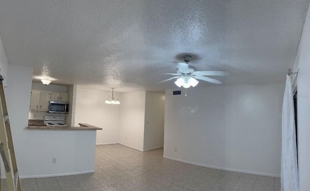 2364 OAK PARK WAY 102, Orlando, FL 32822