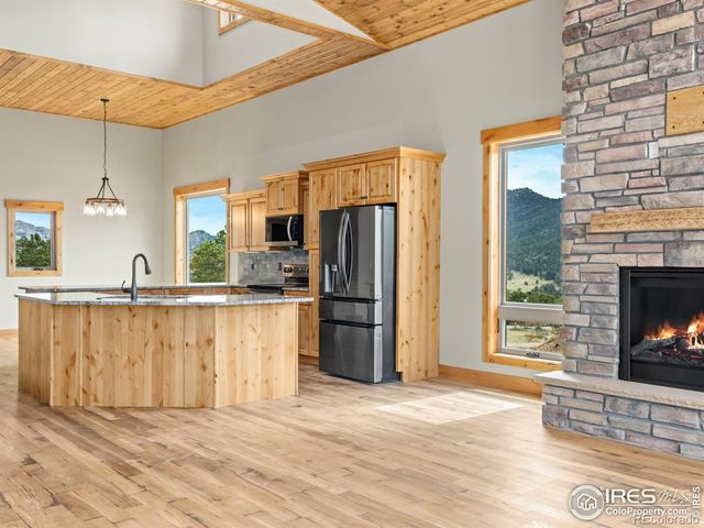 659 Peak View Drive, Estes Park, CO 80517