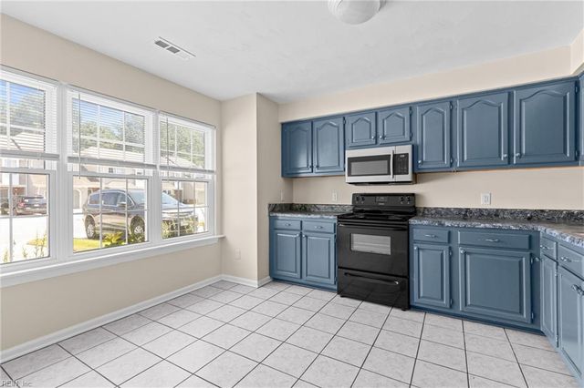 1885 Abbotsbury WAY, Virginia Beach, VA 23453