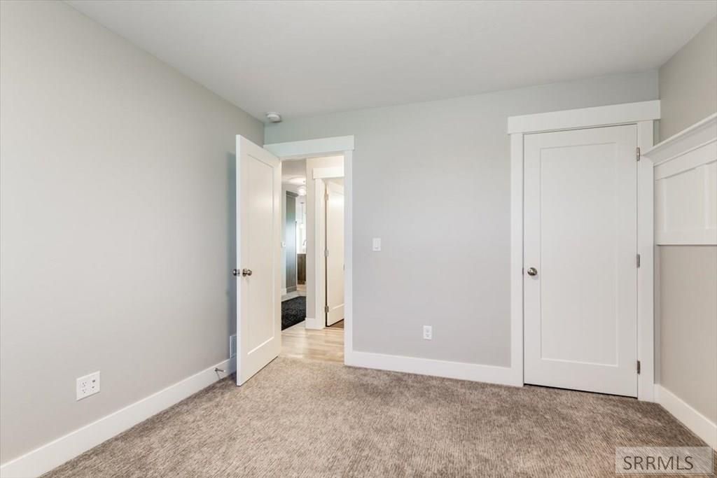 Image 17 of property listing at 5849 Macrae Dr, Idaho Falls, ID 83402