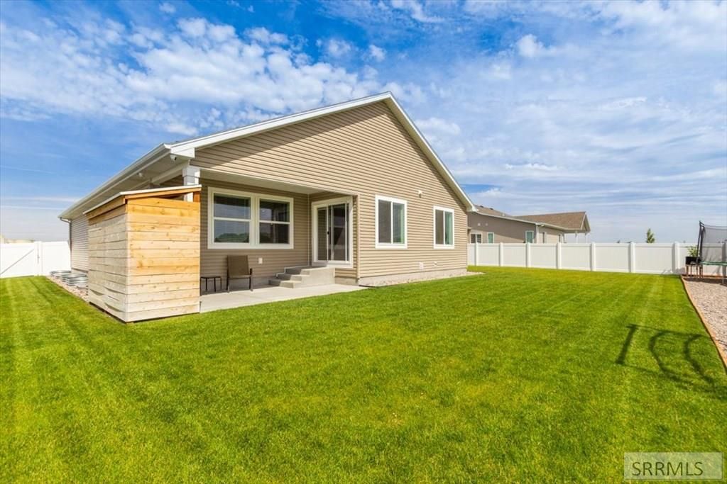 Image 28 of property listing at 5849 Macrae Dr, Idaho Falls, ID 83402