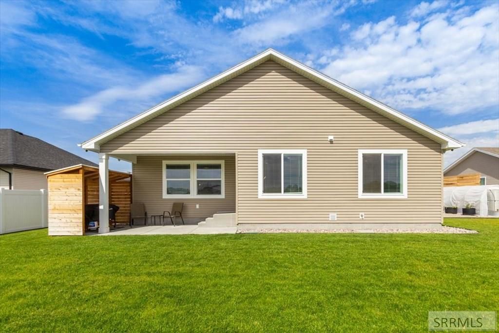 Image 34 of property listing at 5849 Macrae Dr, Idaho Falls, ID 83402