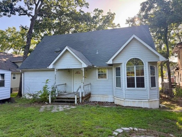 105 Carson Road, Mabank, TX 75156