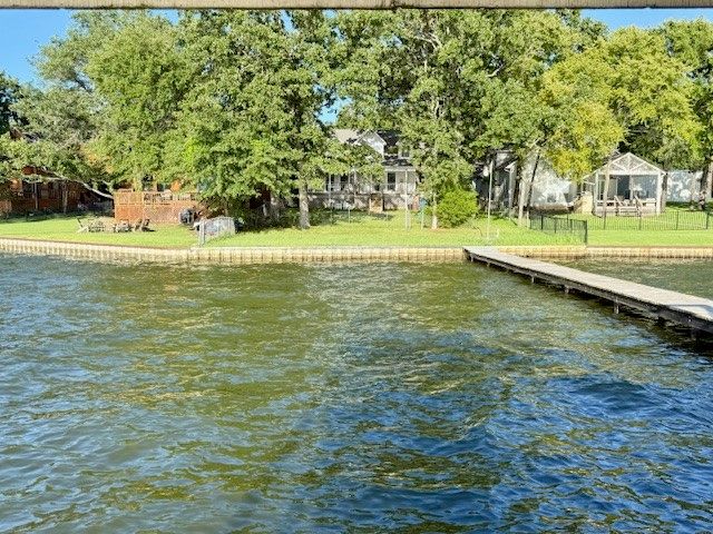 105 Carson Road, Mabank, TX 75156