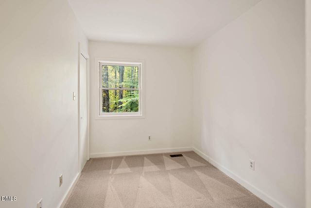 9521 Greenfield Road, Chapel Hill, NC 27516