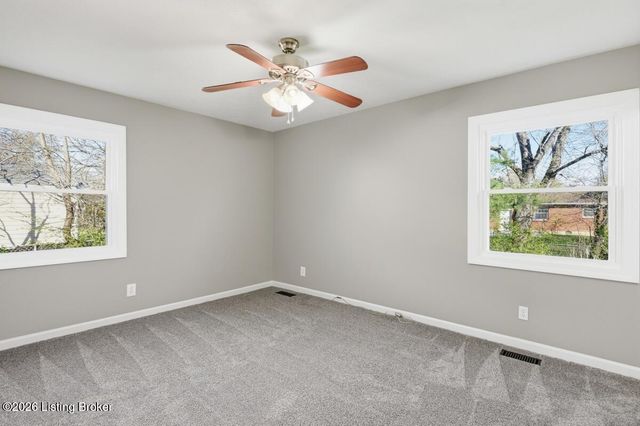 42 Vassar Ct, Elizabethtown, KY 42701