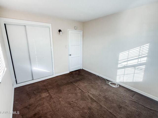 835 W Avenue J1, Lancaster, CA 93534