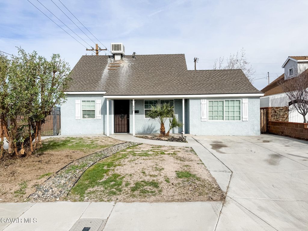 835 W Avenue J1, Lancaster, CA 93534