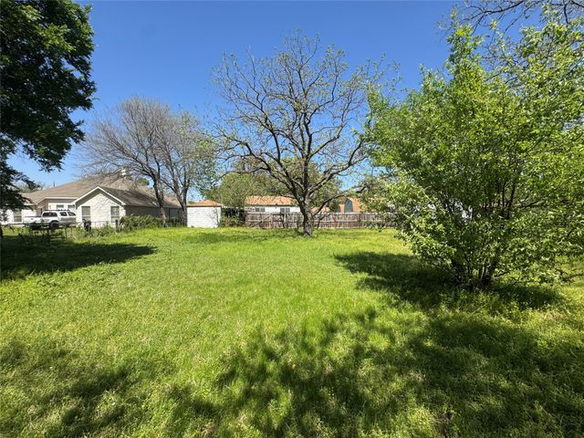 730 Sunset Drive, Irving, TX 75061