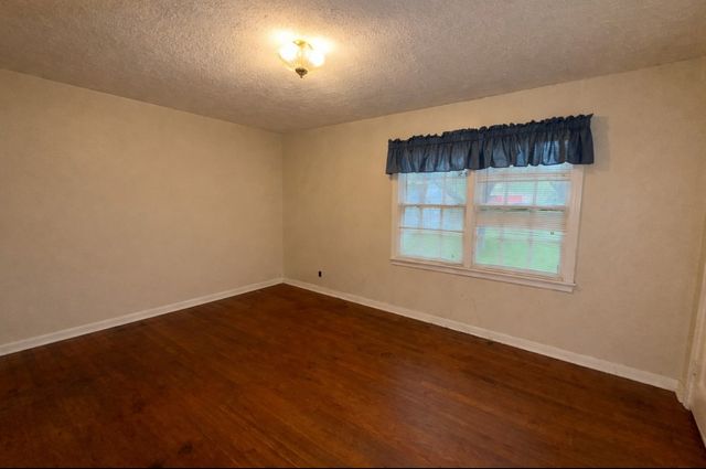 730 Sunset Drive, Irving, TX 75061