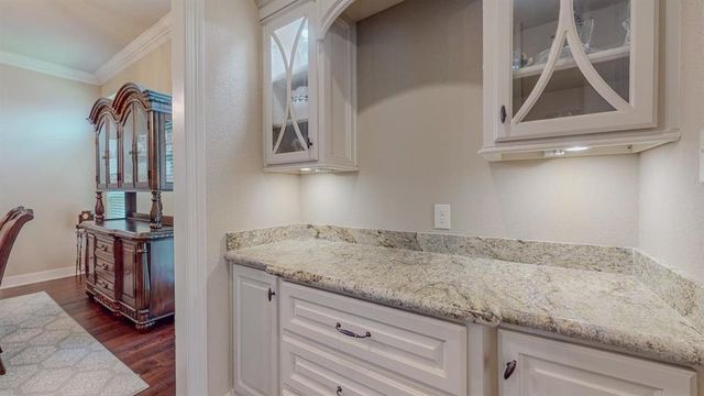 6570 Merrick Lane, Beaumont, TX 77706