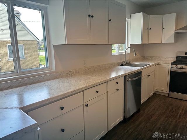 2520 Harshman Road, Dayton, OH 45424