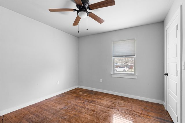204 Pine Street, Chico, TX 76431