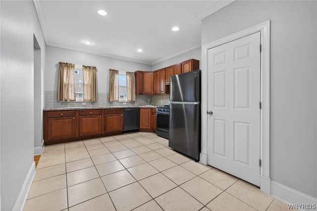 186 Riverside Avenue, Buffalo, NY 14207