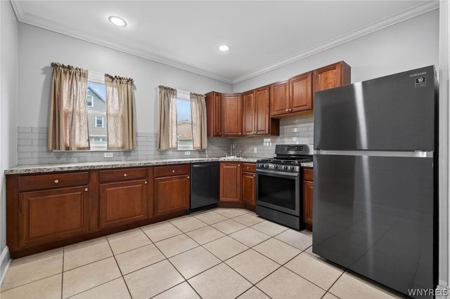 186 Riverside Avenue, Buffalo, NY 14207