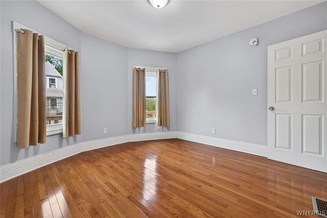 186 Riverside Avenue, Buffalo, NY 14207