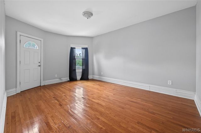 186 Riverside Avenue, Buffalo, NY 14207