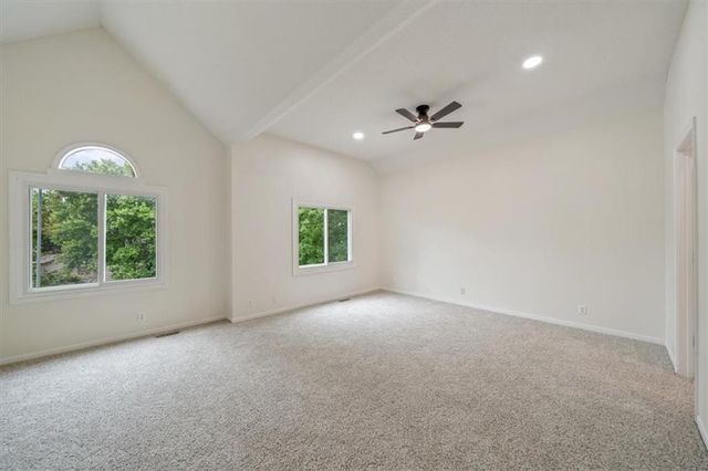 11425 Northwood Circle, Olathe, KS 66061