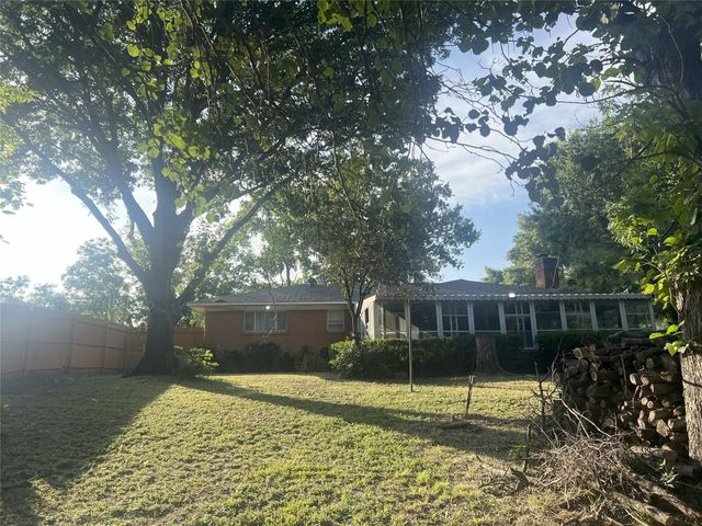 1948 Riverway, Dallas, TX 75217