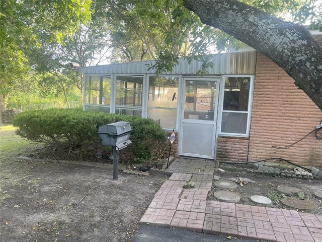 1948 Riverway, Dallas, TX 75217