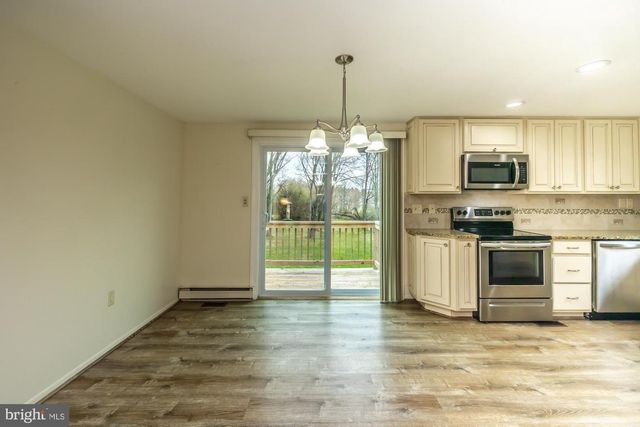 2701 N BARLEY SHEAF RD, Coatesville, PA 19320