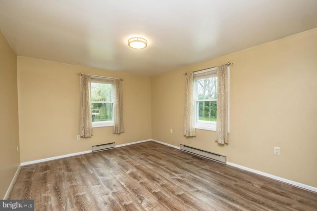 2701 N BARLEY SHEAF RD, Coatesville, PA 19320