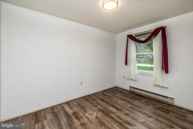 2701 N BARLEY SHEAF RD, Coatesville, PA 19320