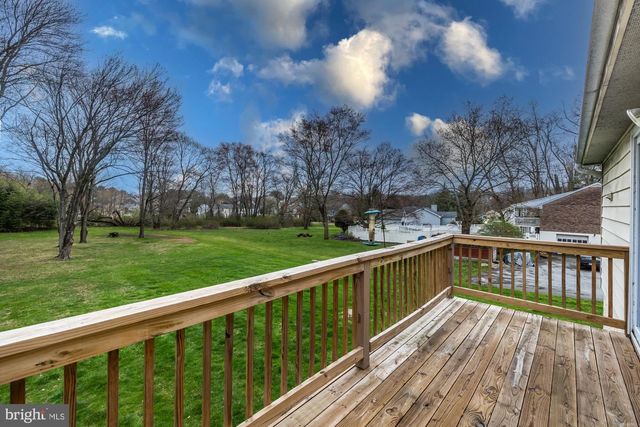 2701 N BARLEY SHEAF RD, Coatesville, PA 19320