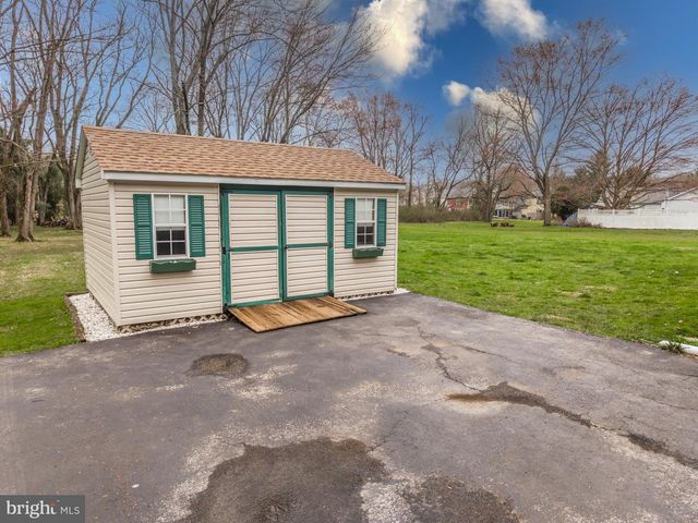 2701 N BARLEY SHEAF RD, Coatesville, PA 19320
