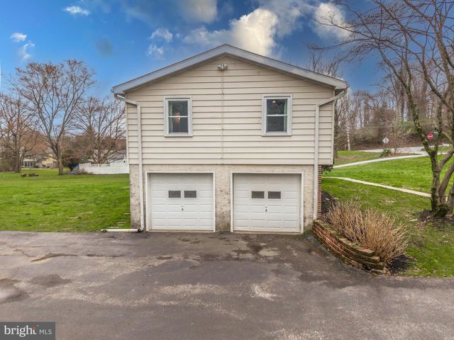 2701 N BARLEY SHEAF RD, Coatesville, PA 19320