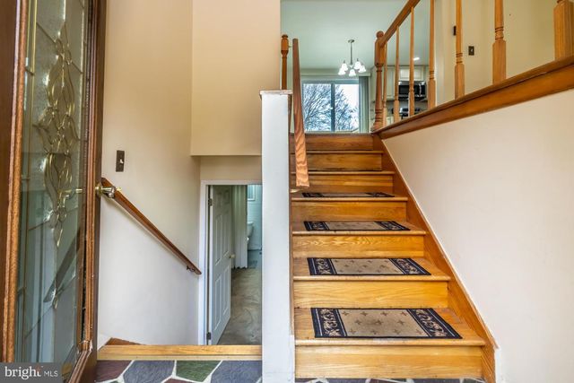 2701 N BARLEY SHEAF RD, Coatesville, PA 19320
