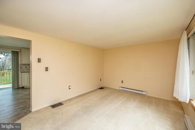 2701 N BARLEY SHEAF RD, Coatesville, PA 19320