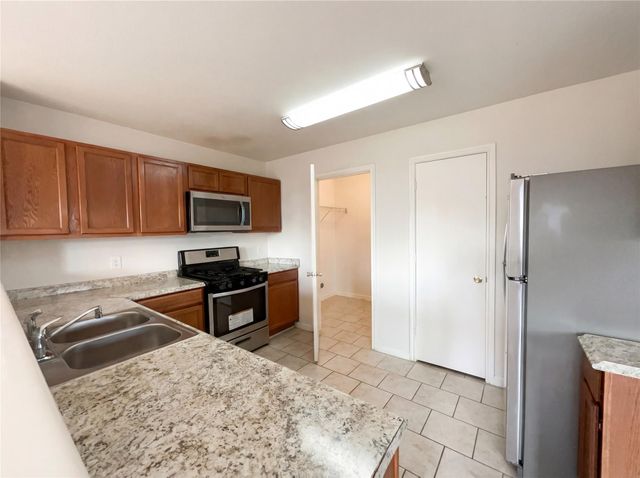 11813 Plains Valley DR, Del Valle, TX 78617