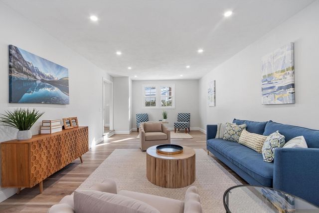 47 N Belcher Ave, Brockton, MA 02301