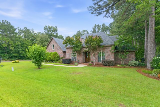 115 Carriage Parke Dr., Purvis, MS 39475