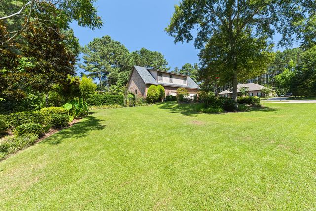 115 Carriage Parke Dr., Purvis, MS 39475