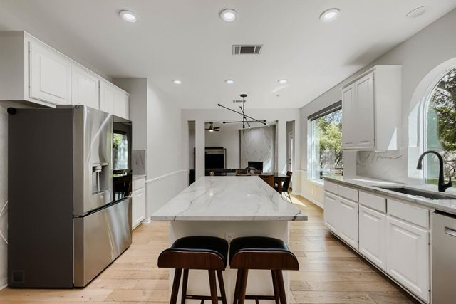 6426 Ira Ingram DR, Austin, TX 78749