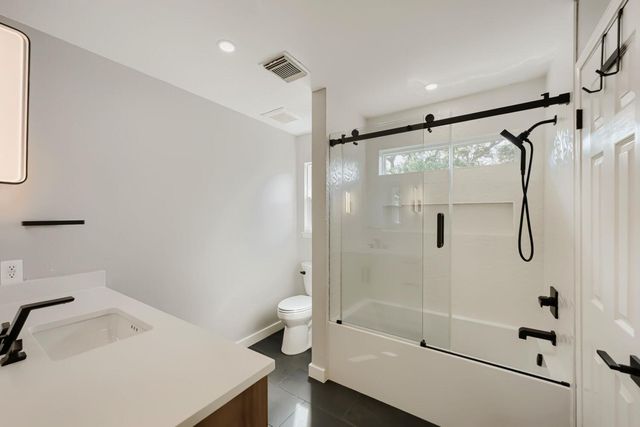 6426 Ira Ingram DR, Austin, TX 78749