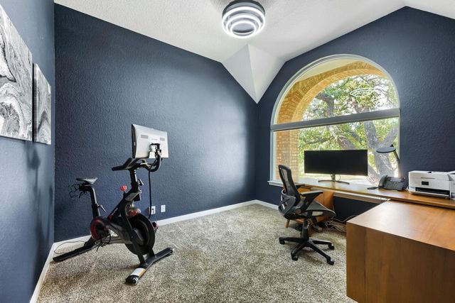 6426 Ira Ingram DR, Austin, TX 78749