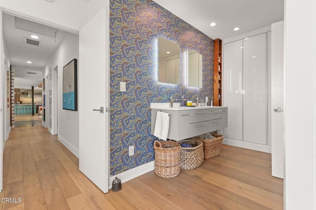 Image 17 of property listing at 1091 Briarcliff Road, Monrovia, CA 91016