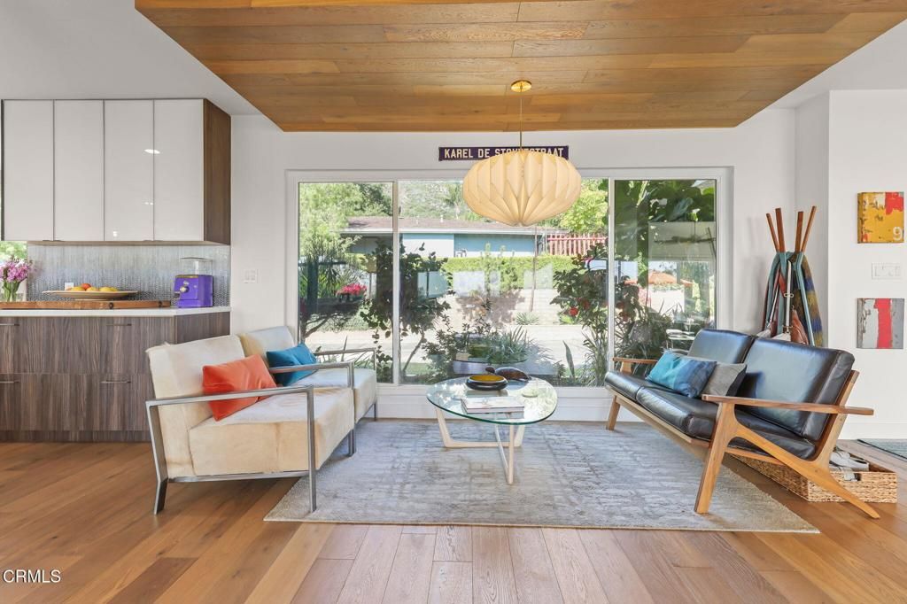 Image 6 of property listing at 1091 Briarcliff Road, Monrovia, CA 91016
