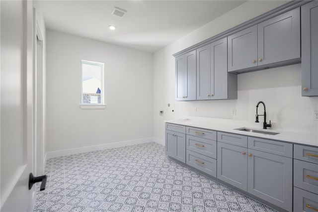 6999 McCrae Lane, Bryan, TX 77808