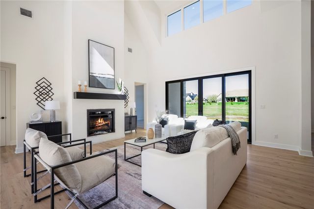 6999 McCrae Lane, Bryan, TX 77808