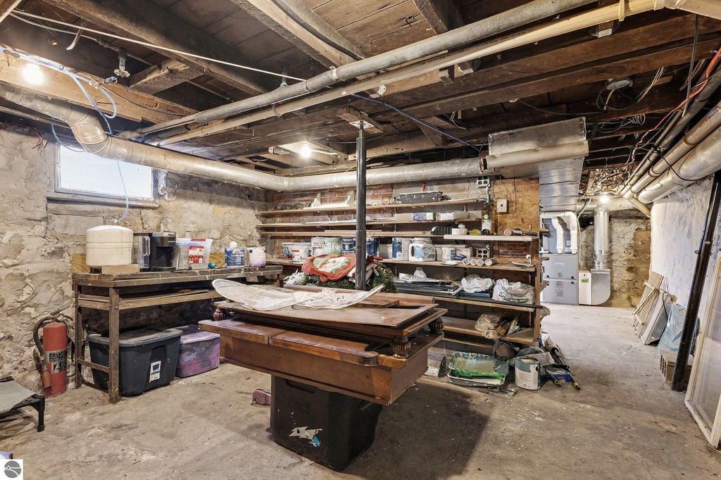Image 30 of property listing at 404 E Saginaw Street, St Louis, MI 48880