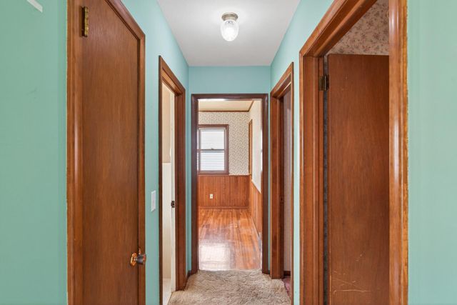 10475 6th Street NE, Blaine, MN 55434