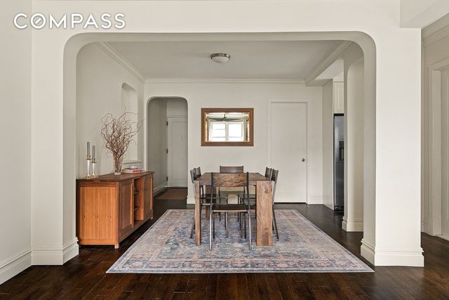 7312 35th Ave Apt C52, New York City, NY 11372