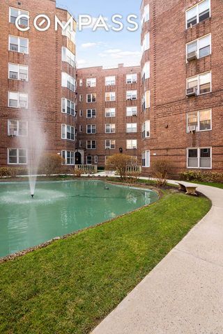 7312 35th Ave Apt C52, New York City, NY 11372